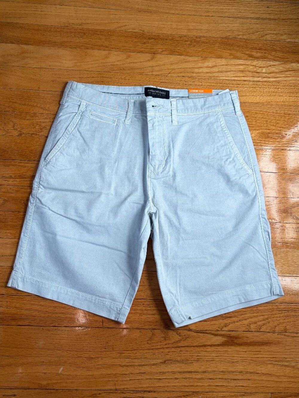 NWT American Eagle Men's Extreme Flex Slim Shorts - Size 30